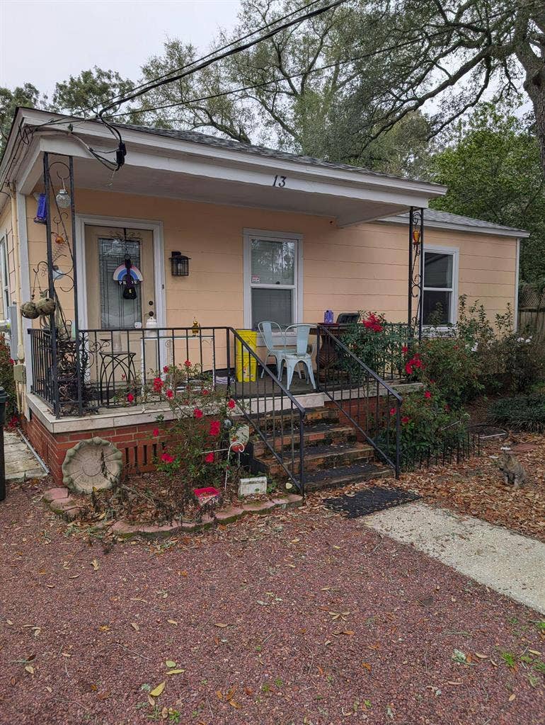 1 BR in Pensacola