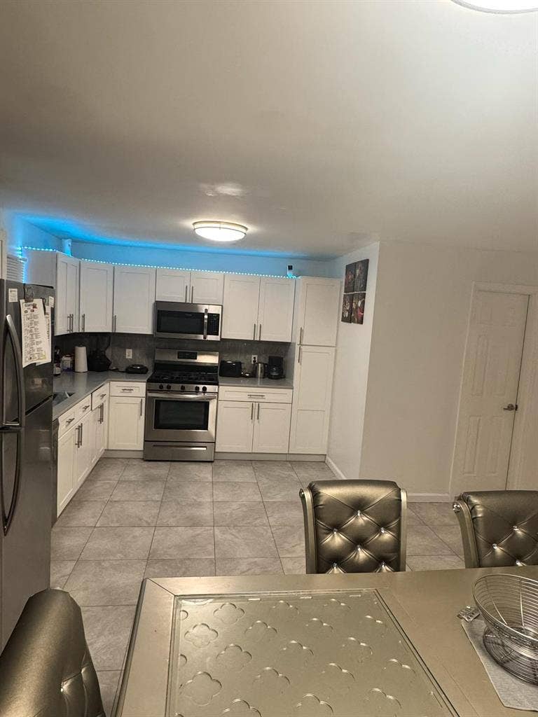 3 BR in Central Islip