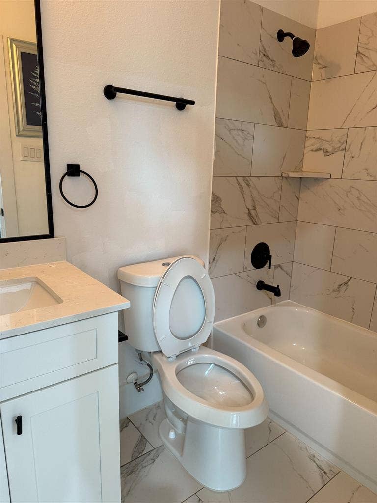 4 BR in Houston