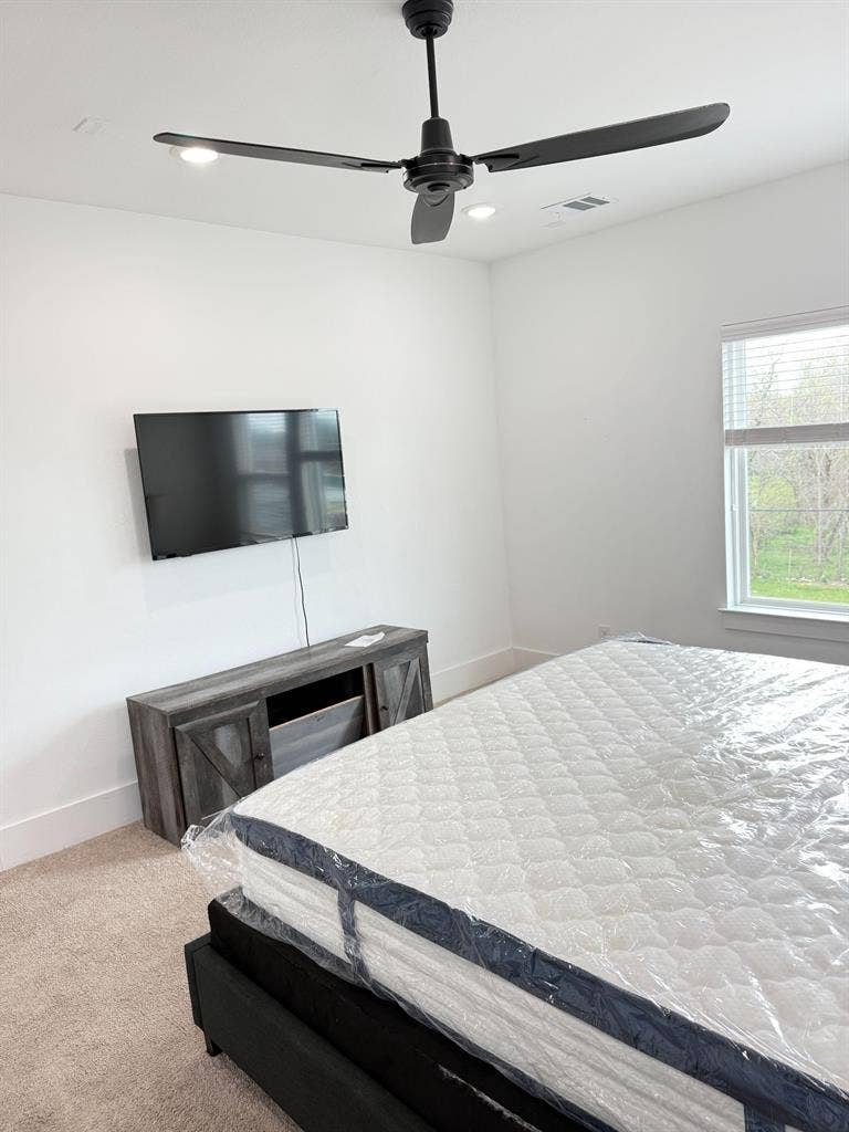 4 BR in Houston