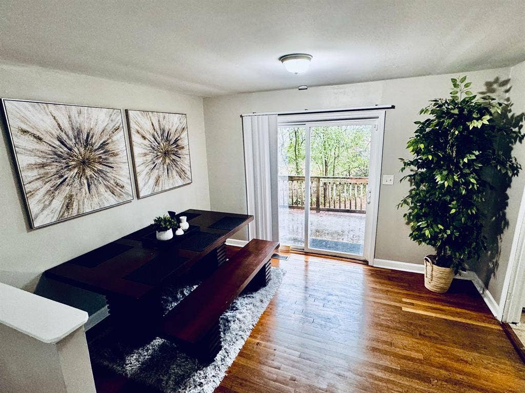 4 BR in Charlotte