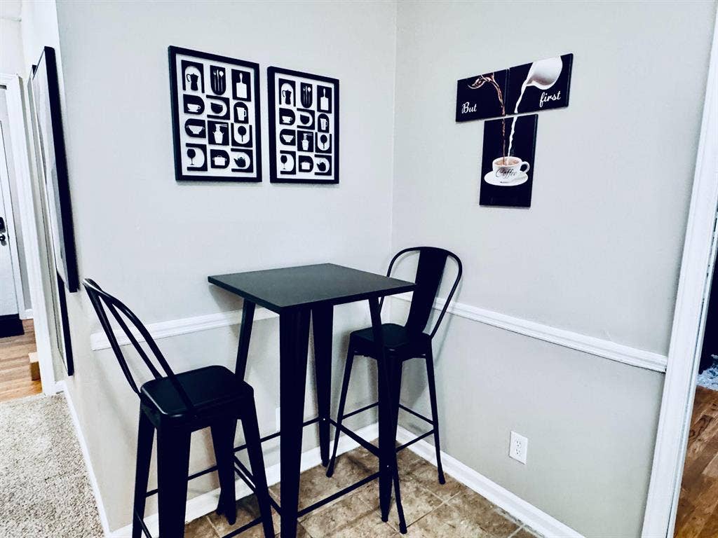 4 BR in Charlotte