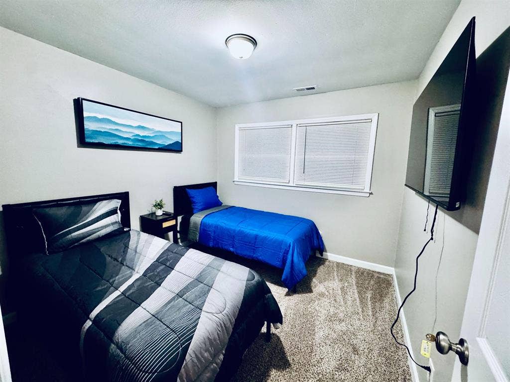 4 BR in Charlotte