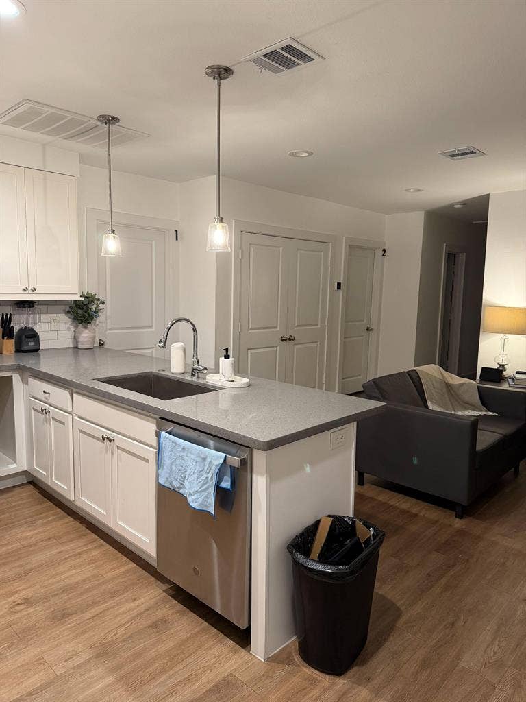 10 BR in Houston