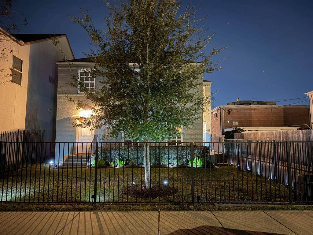 10 BR in Houston