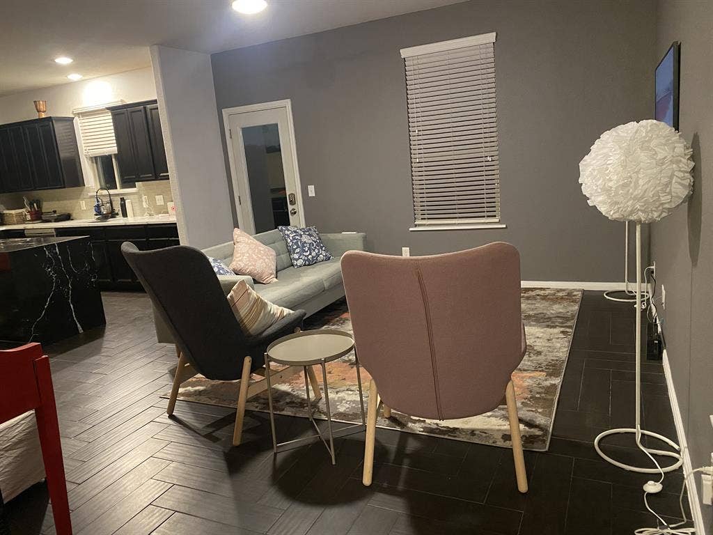 All Bills Paid ($850 per month)