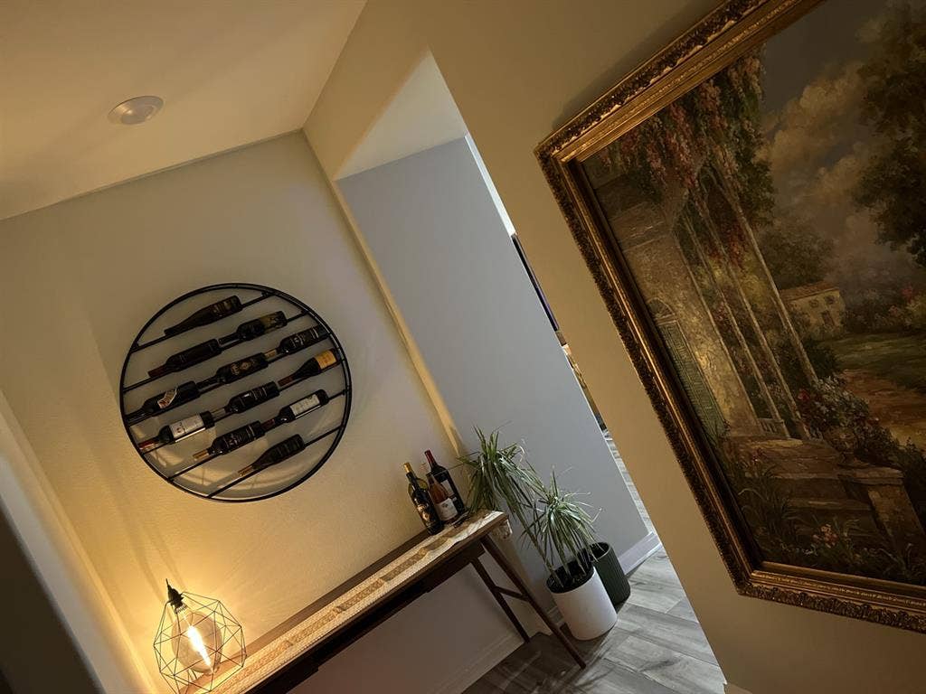 Fully furnished room for rent