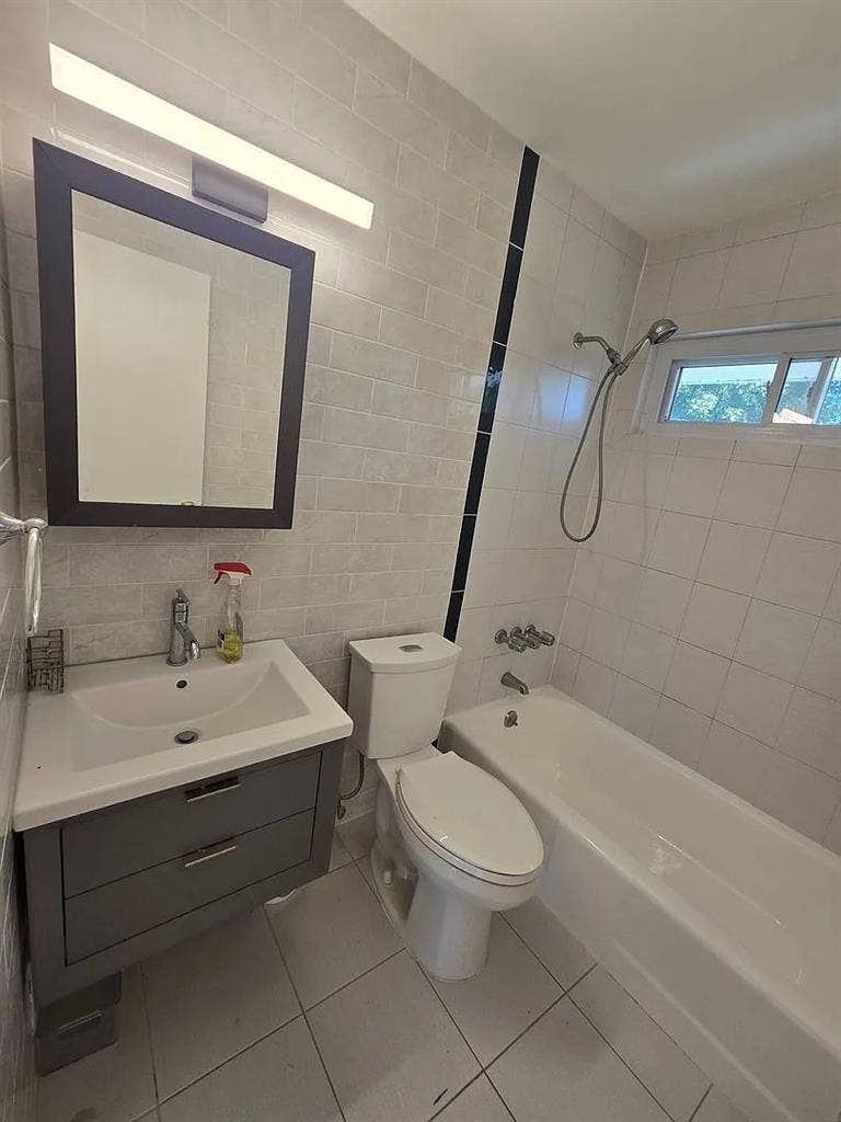 Private room near Princeton April