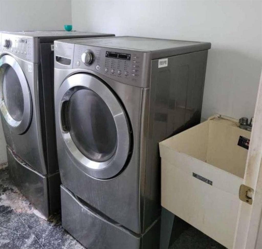 Private room Hamilton Trenton April