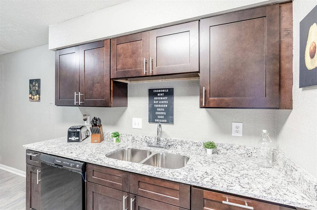 5 BR in Atlanta