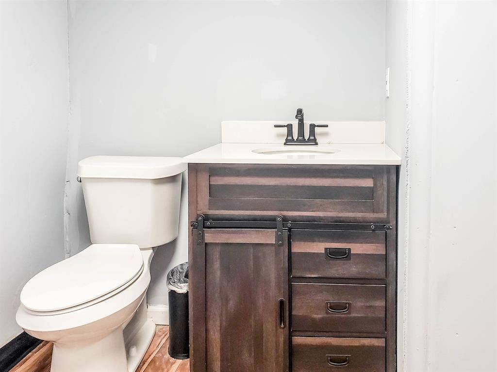 10 BR in Decatur