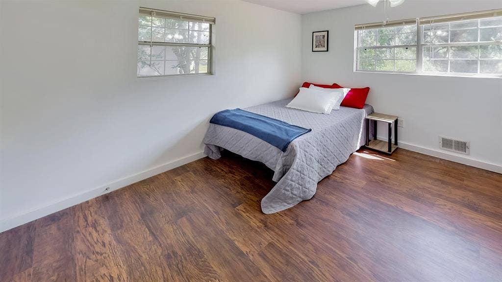 8 BR in Jonesboro