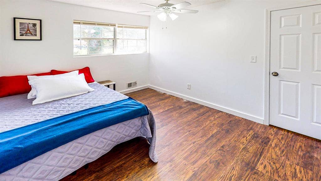 8 BR in Jonesboro
