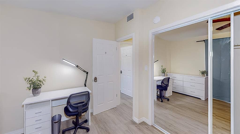 4 BR in Lakeland