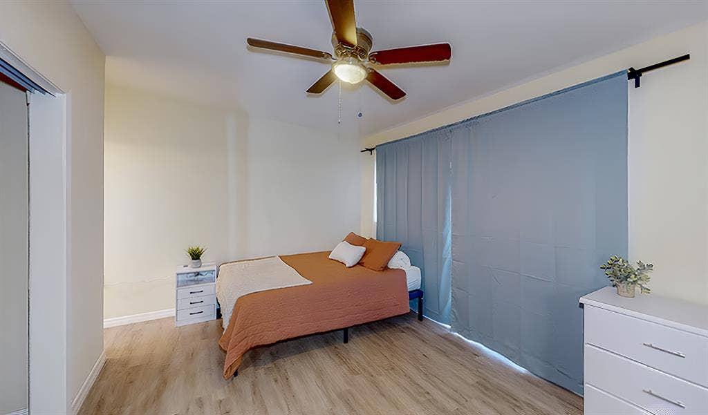 4 BR in Lakeland