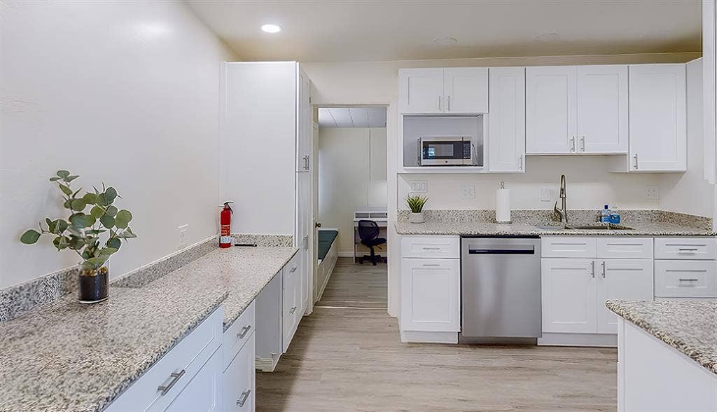 4 BR in Lakeland