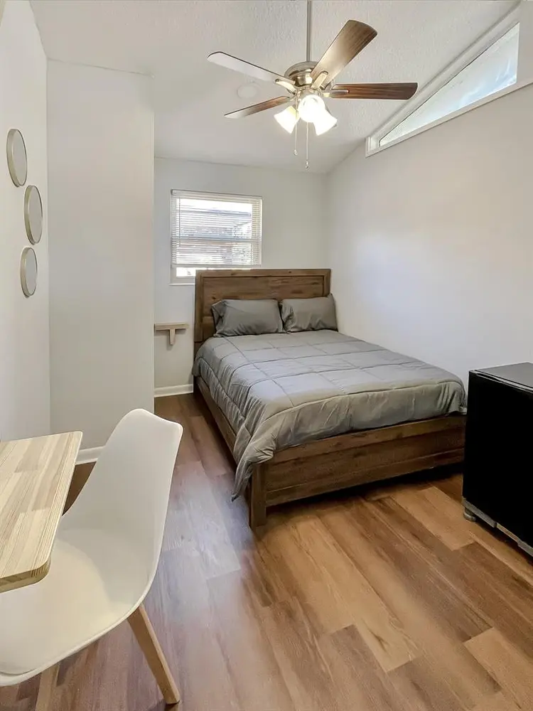 8 BR in Jacksonville