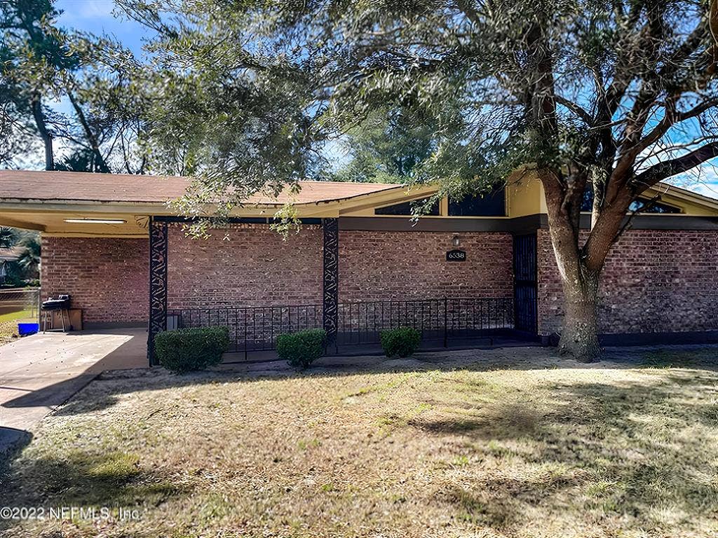 8 BR in Jacksonville