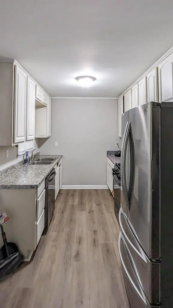 6 BR in Stone Mountain