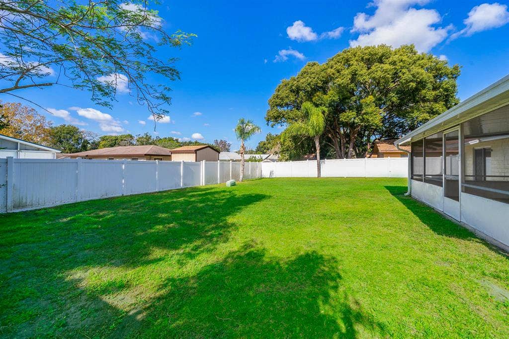 6 BR in Maitland