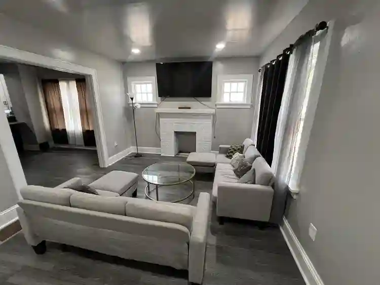 3 BR in Decatur