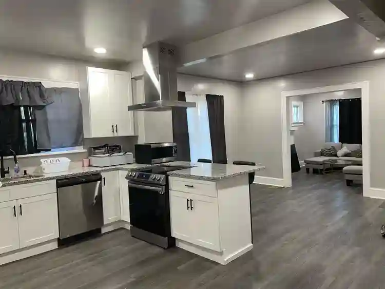 3 BR in Decatur