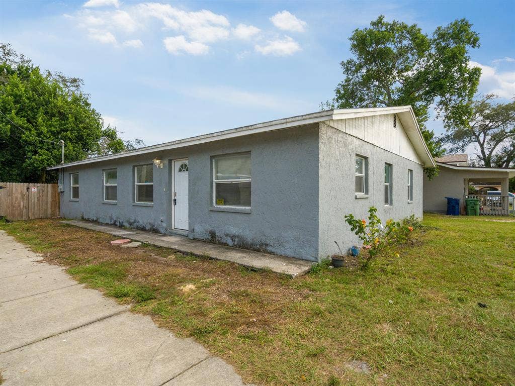 8 BR in Tampa