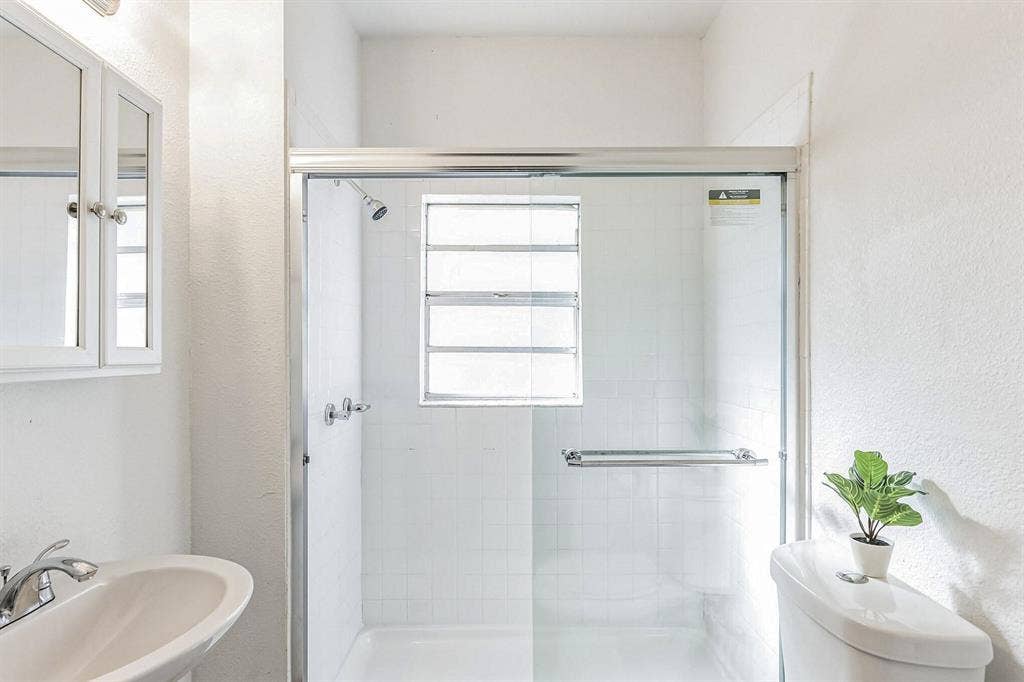 6 BR in Tampa