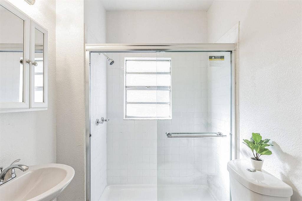 6 BR in Tampa