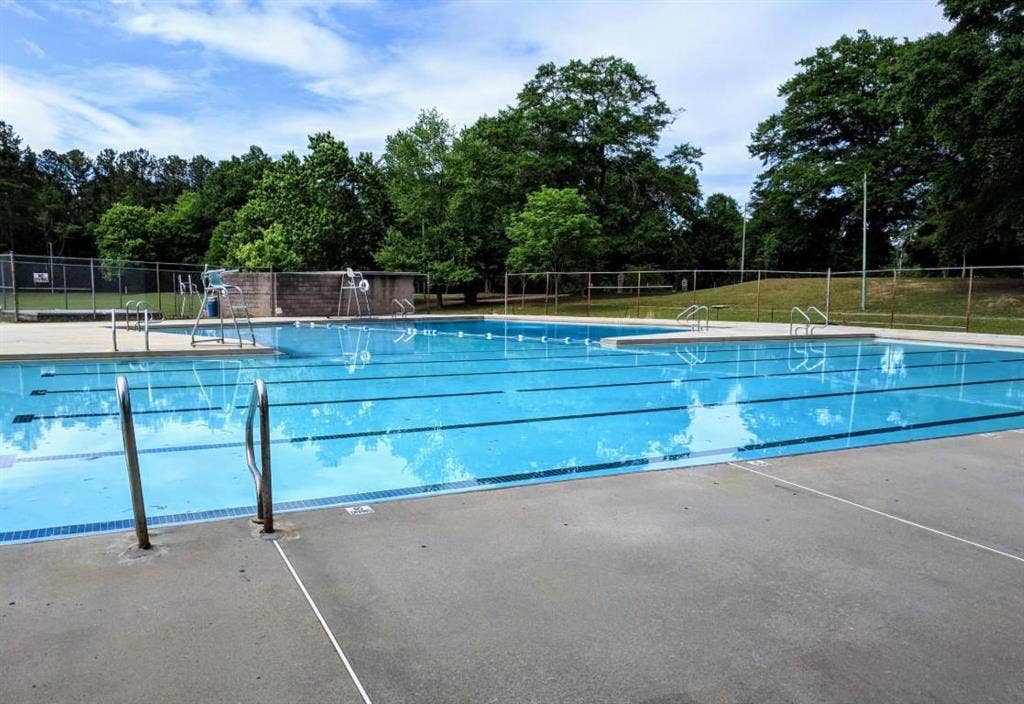 6 BR in Atlanta