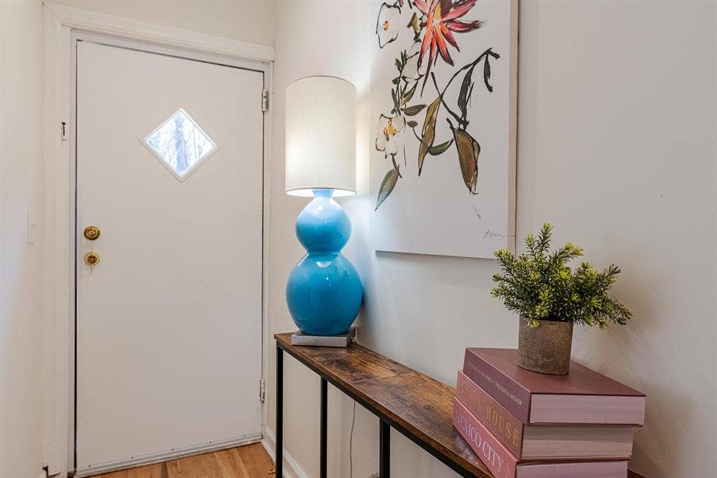 6 BR in Atlanta
