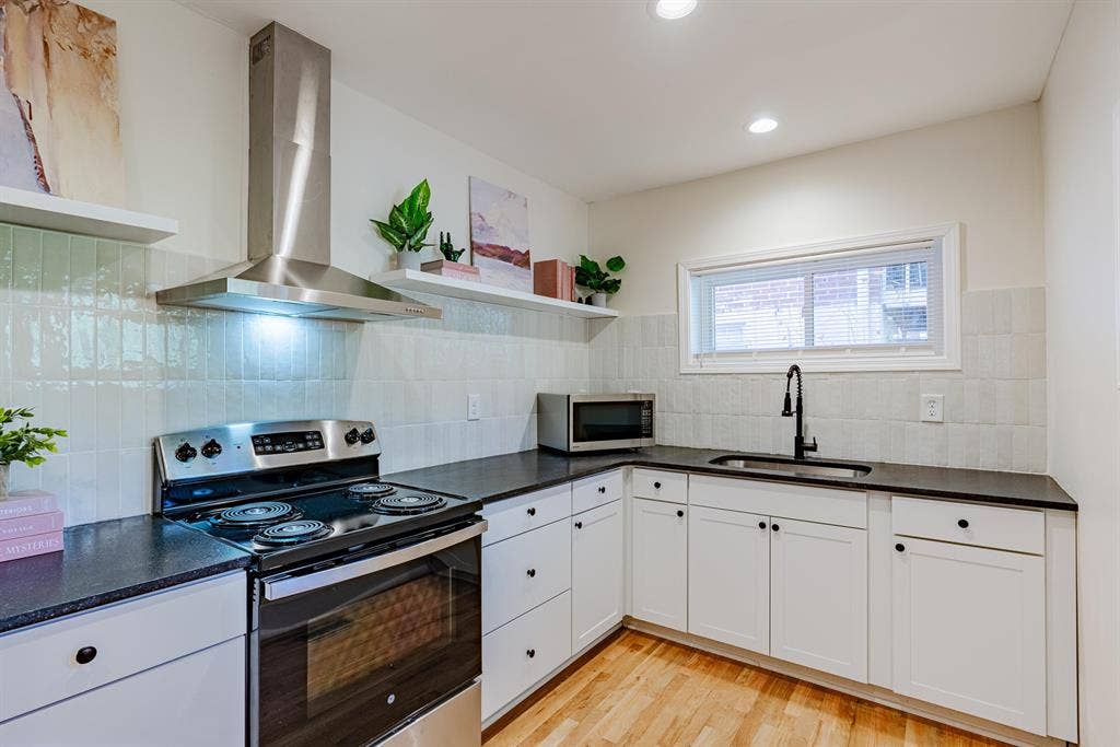 6 BR in Atlanta