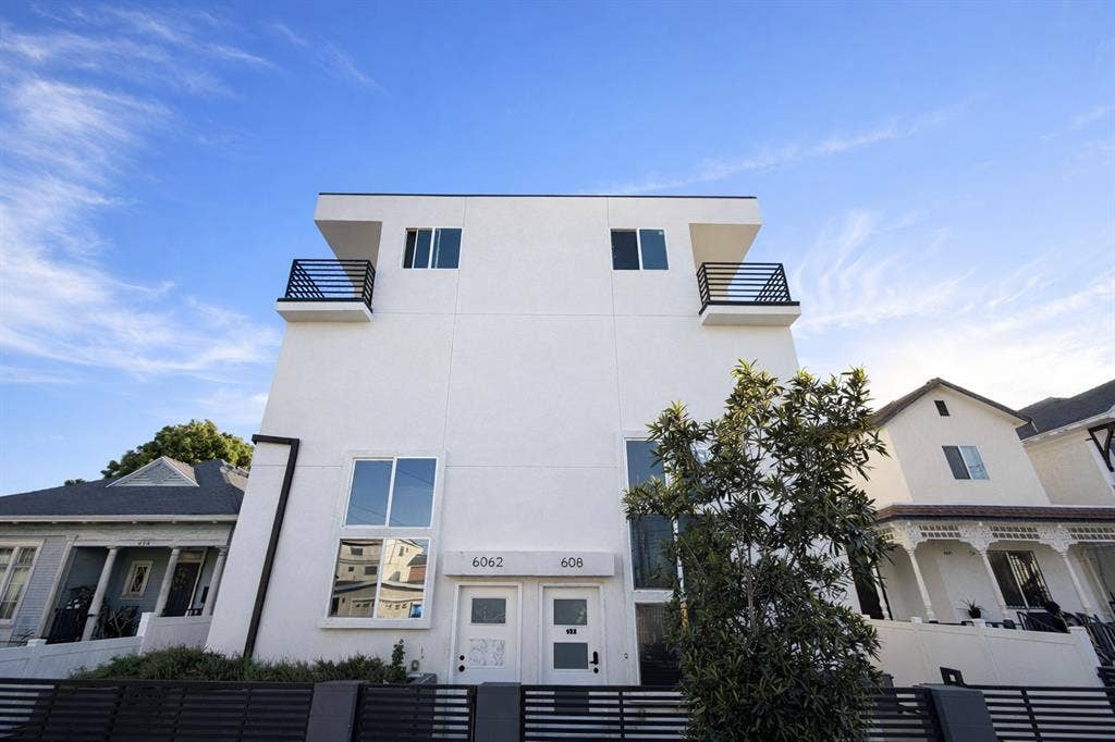 Shared Room / $850 per person