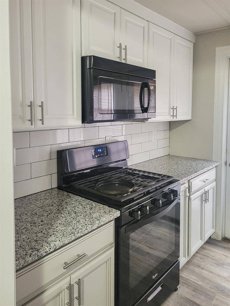 6 BR in Baltimore
