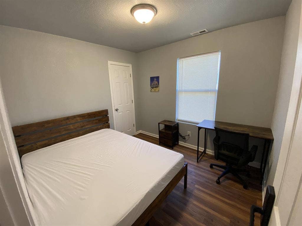 4 BR in Kansas City