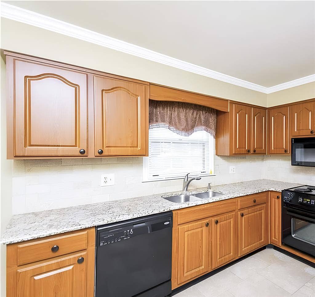 4 BR in Charlotte