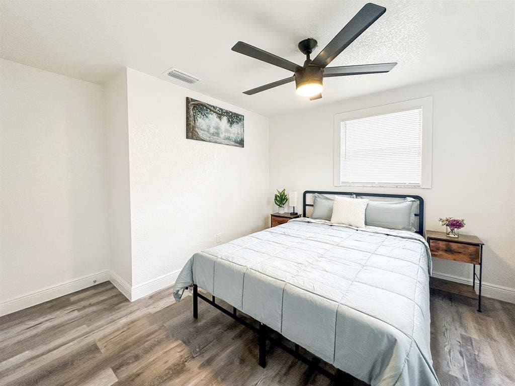 7 BR in Tampa
