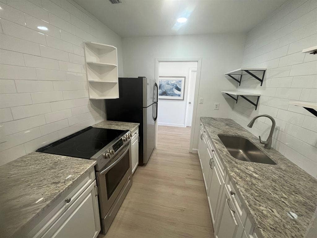 6 BR in Bradenton