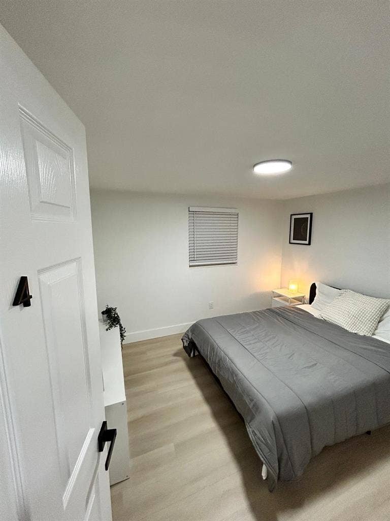 5 BR in Holiday
