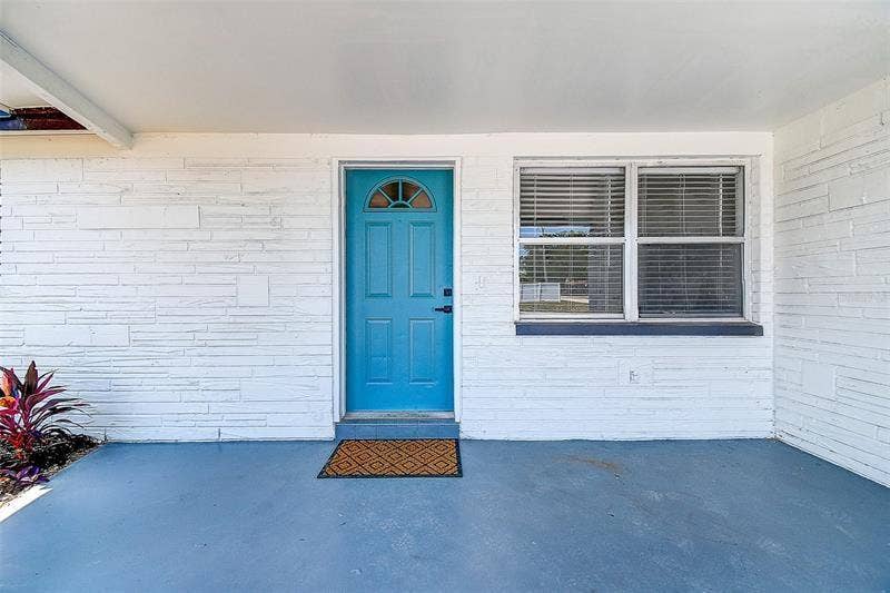 5 BR in Holiday