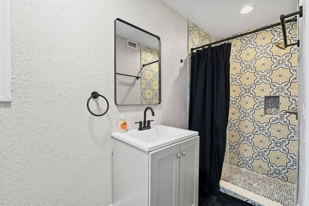 5 BR in Jacksonville