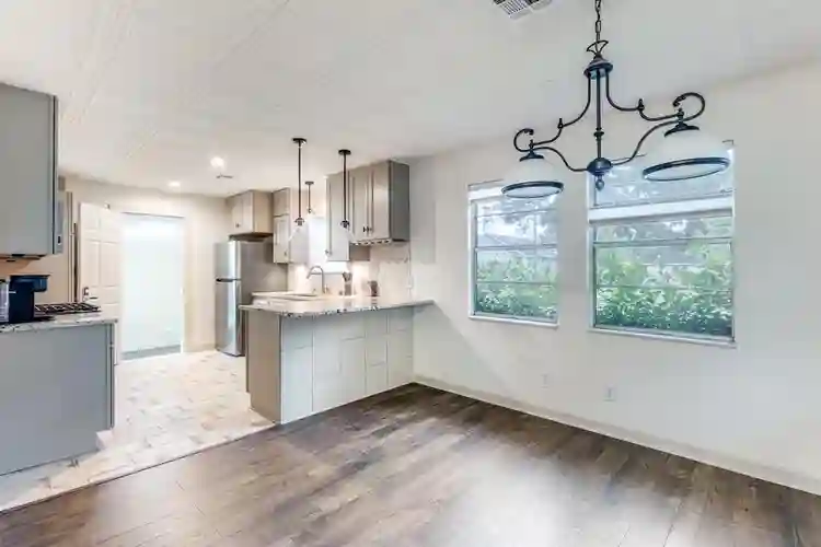 4 BR in Humble