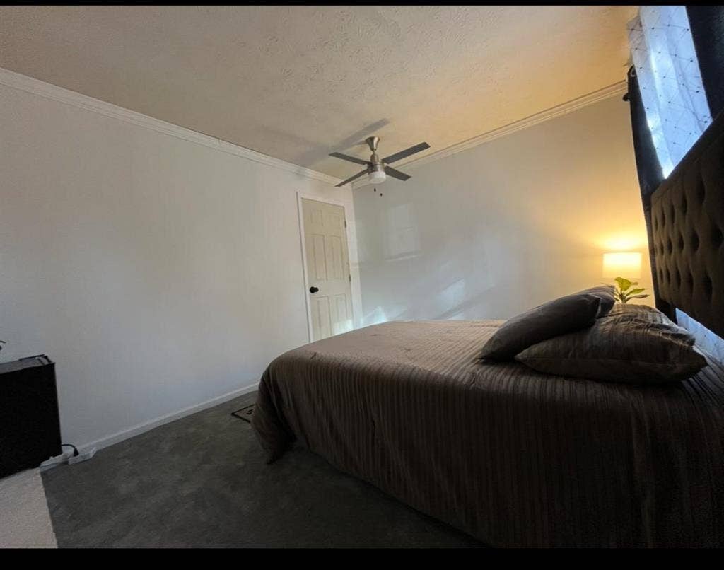 5 BR in Lilburn