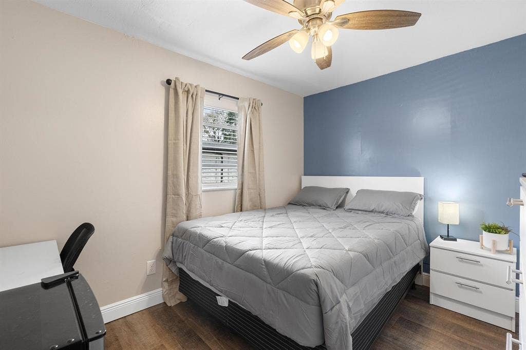 8 BR in Orlando