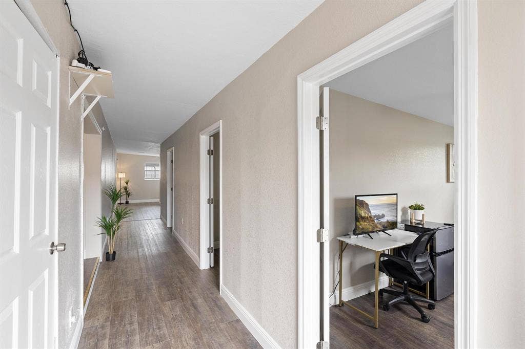 8 BR in Orlando