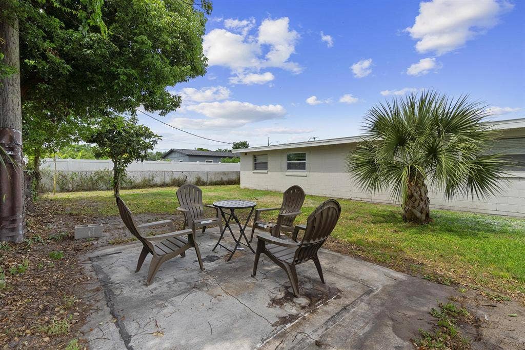 8 BR in Orlando