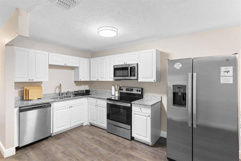 8 BR in Orlando