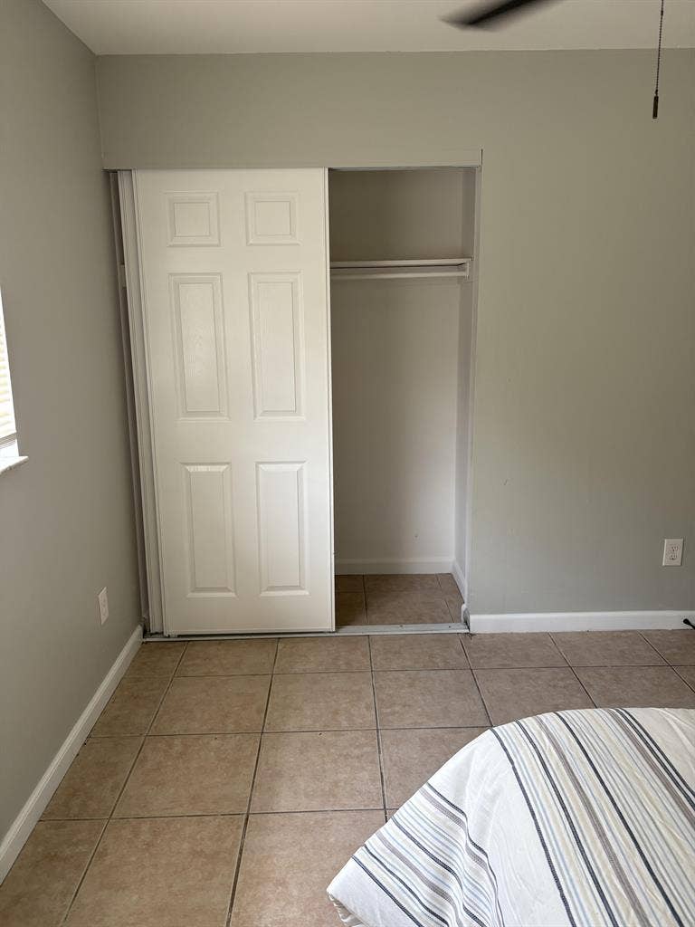 6 BR in Leesburg