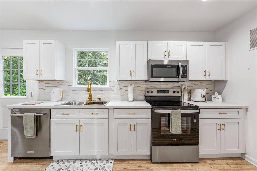 6 BR in Charlotte
