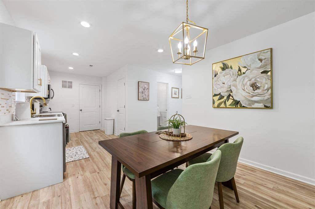 6 BR in Charlotte